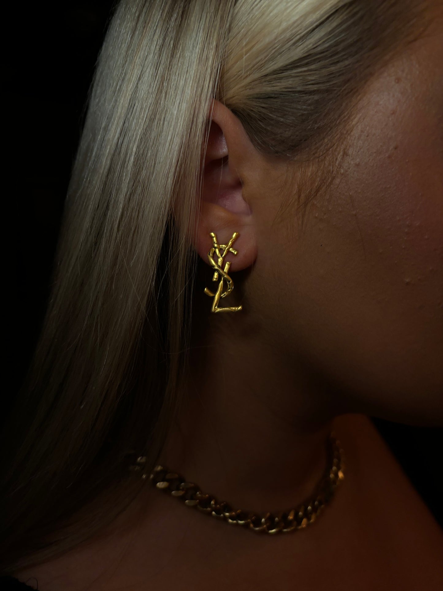 The ‘Yvie’ earings